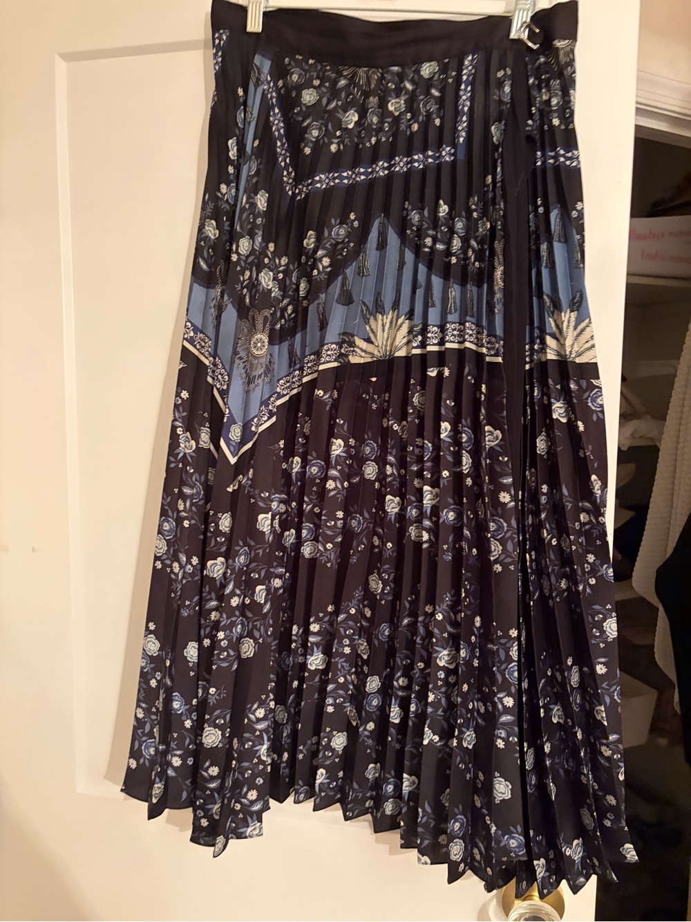 Sandro paisley midi skirt. Size large. Perfect condition